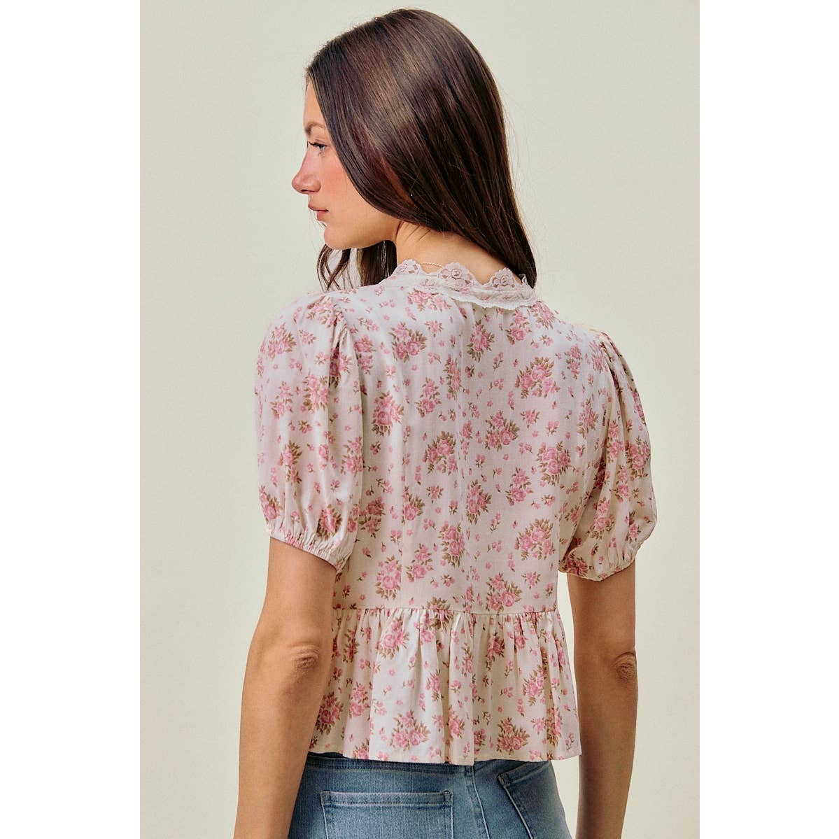 So Me - FLORAL SCALLOP LACE TRIMMED RIBBON TIE BLOUSE TOP
