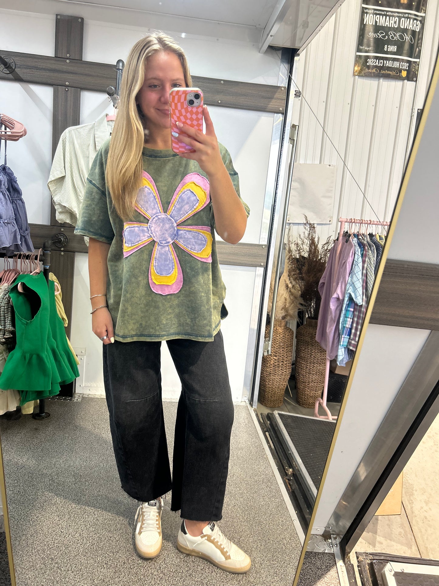RETRO BLOOM EASY TEE