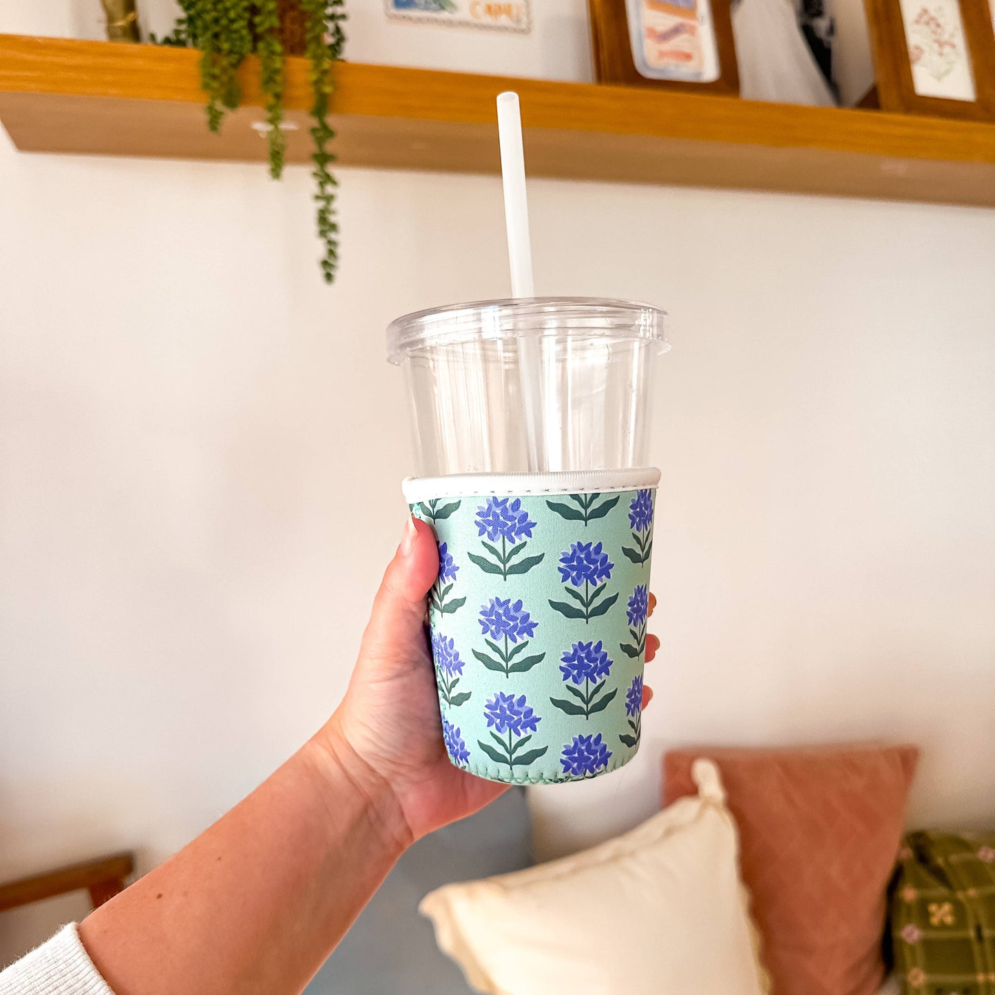 Oak Shore Collective LLC - Nantucket Spring Hydrangeas | Iced Coffee Sleeve