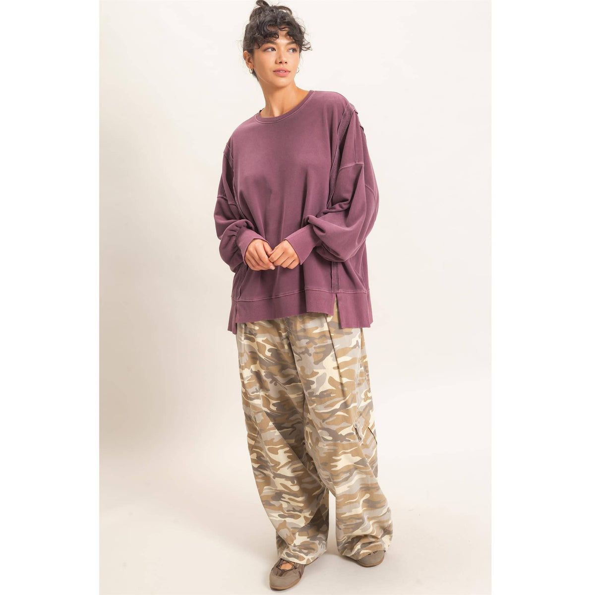 Oversized Raw Edge Sweatshirt Cherry & Brown