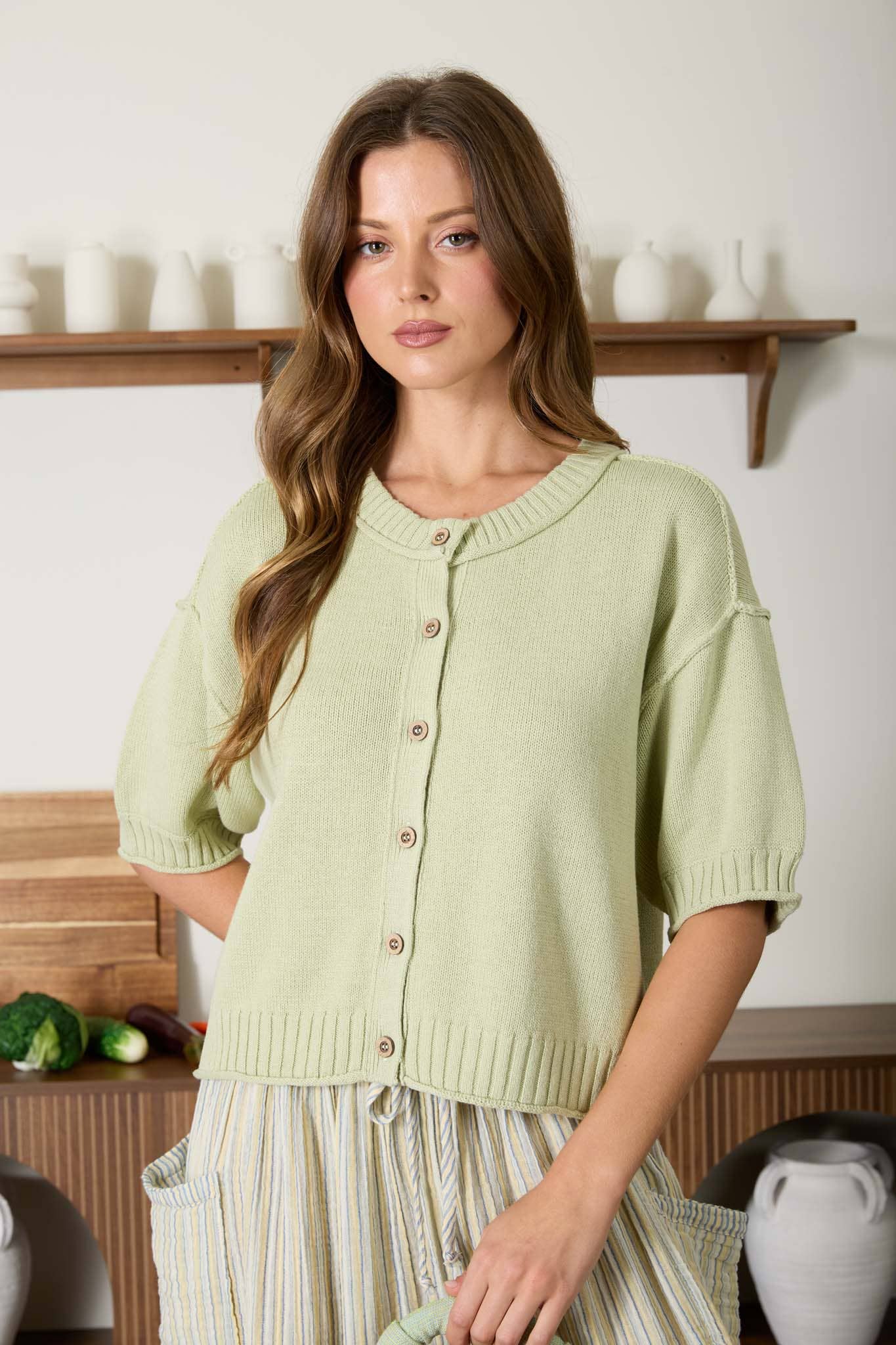 RAW EDGE DETAIL SHORT SLEEVE KNIT CARDIGAN