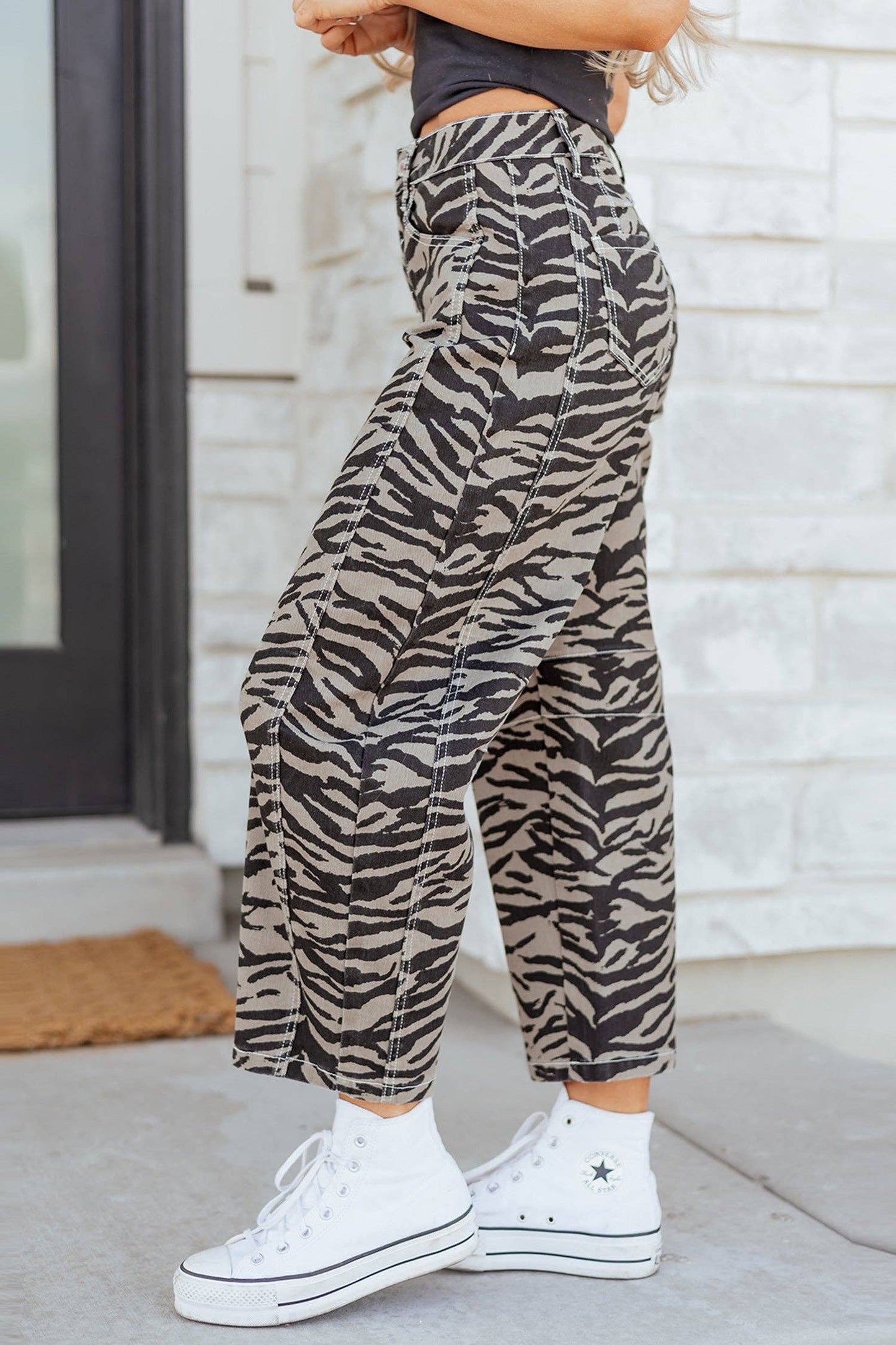 PRETTY BASH - PRETTY BASH Zebra Stripe Denim Wide Barrel Leg Jeans