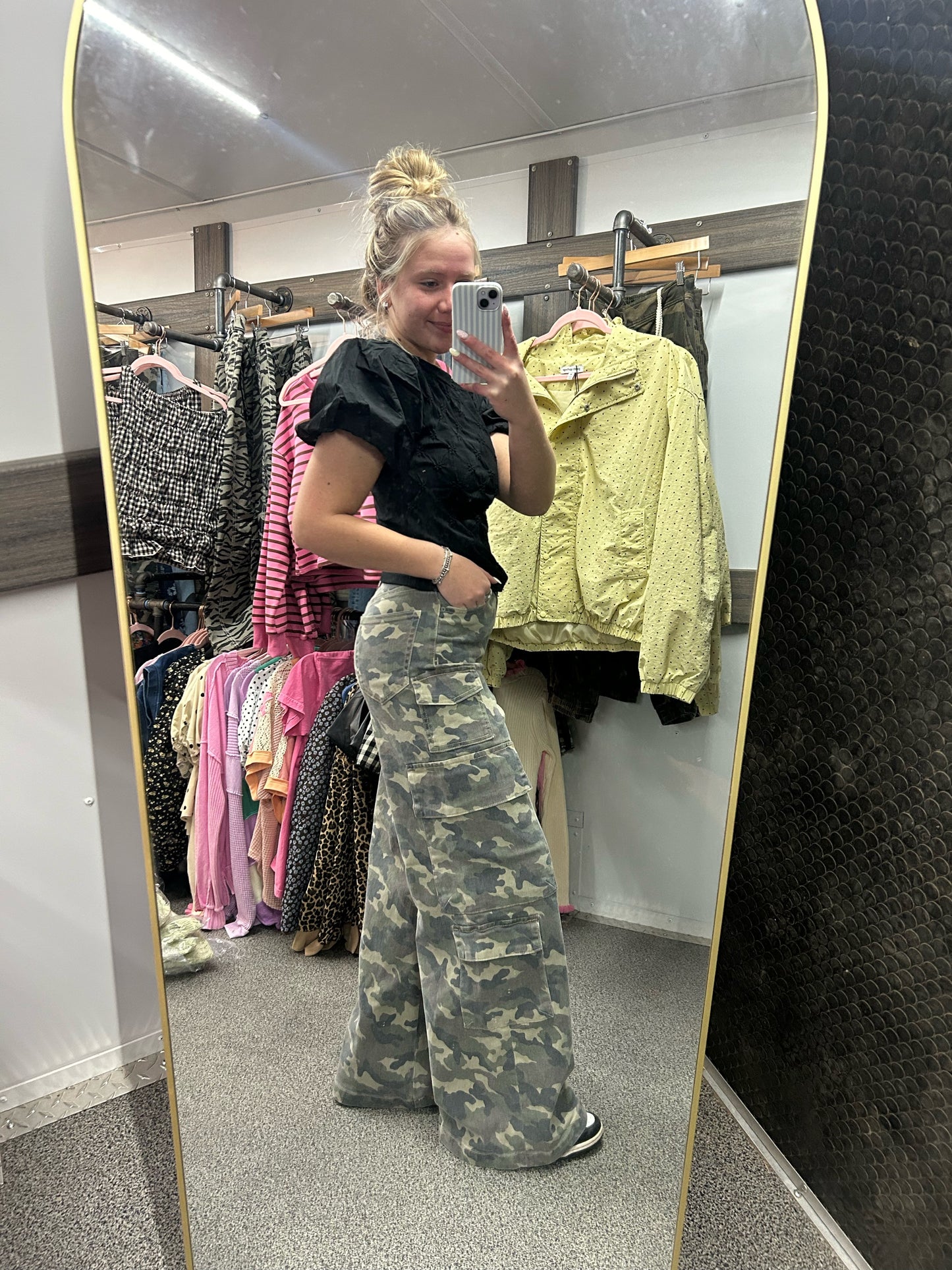 Hidden Jeans - Camo High Rise Cargo 32" Inseam Wide leg