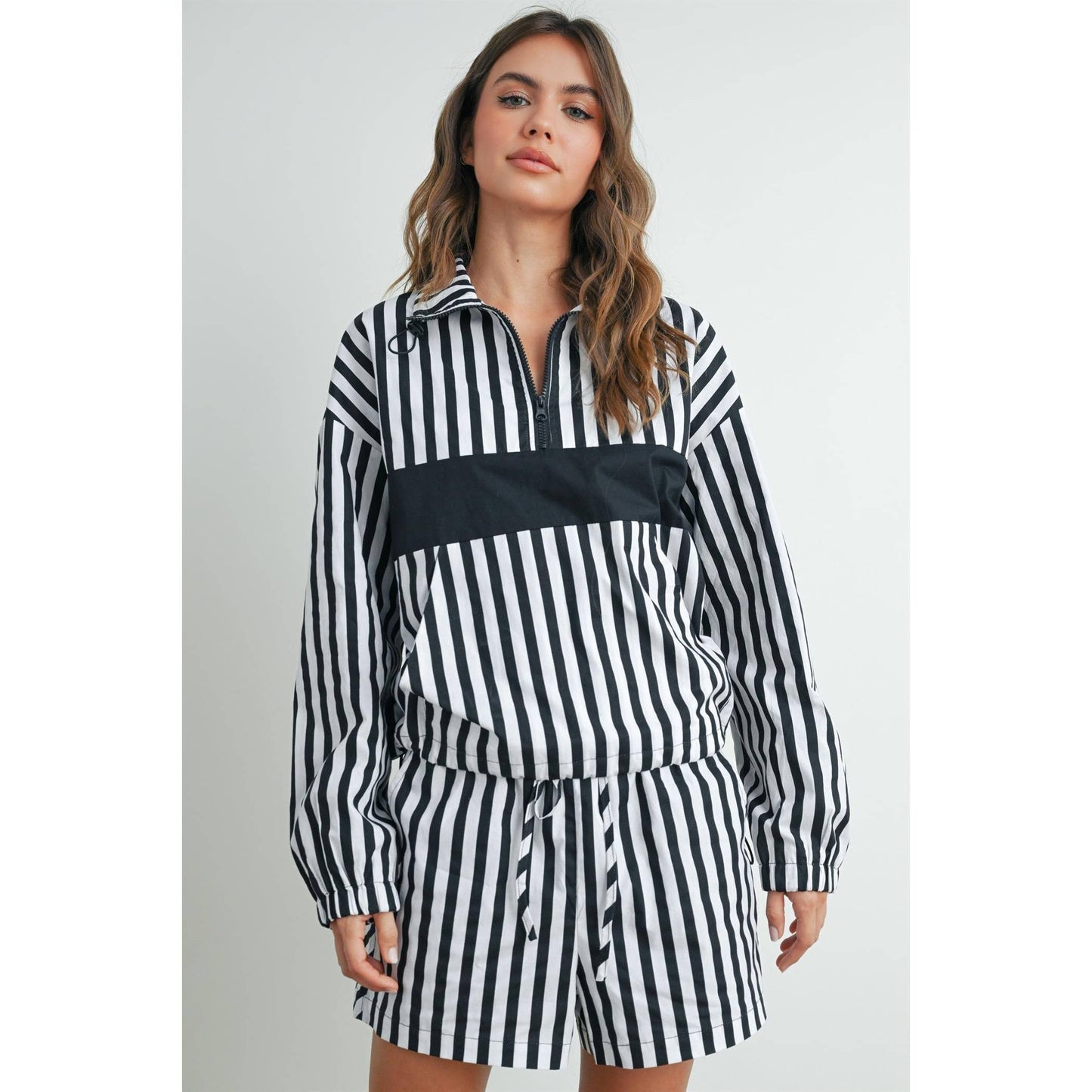BUTTERMELON - Drawstring Turtleneck Jacket - BMT7533