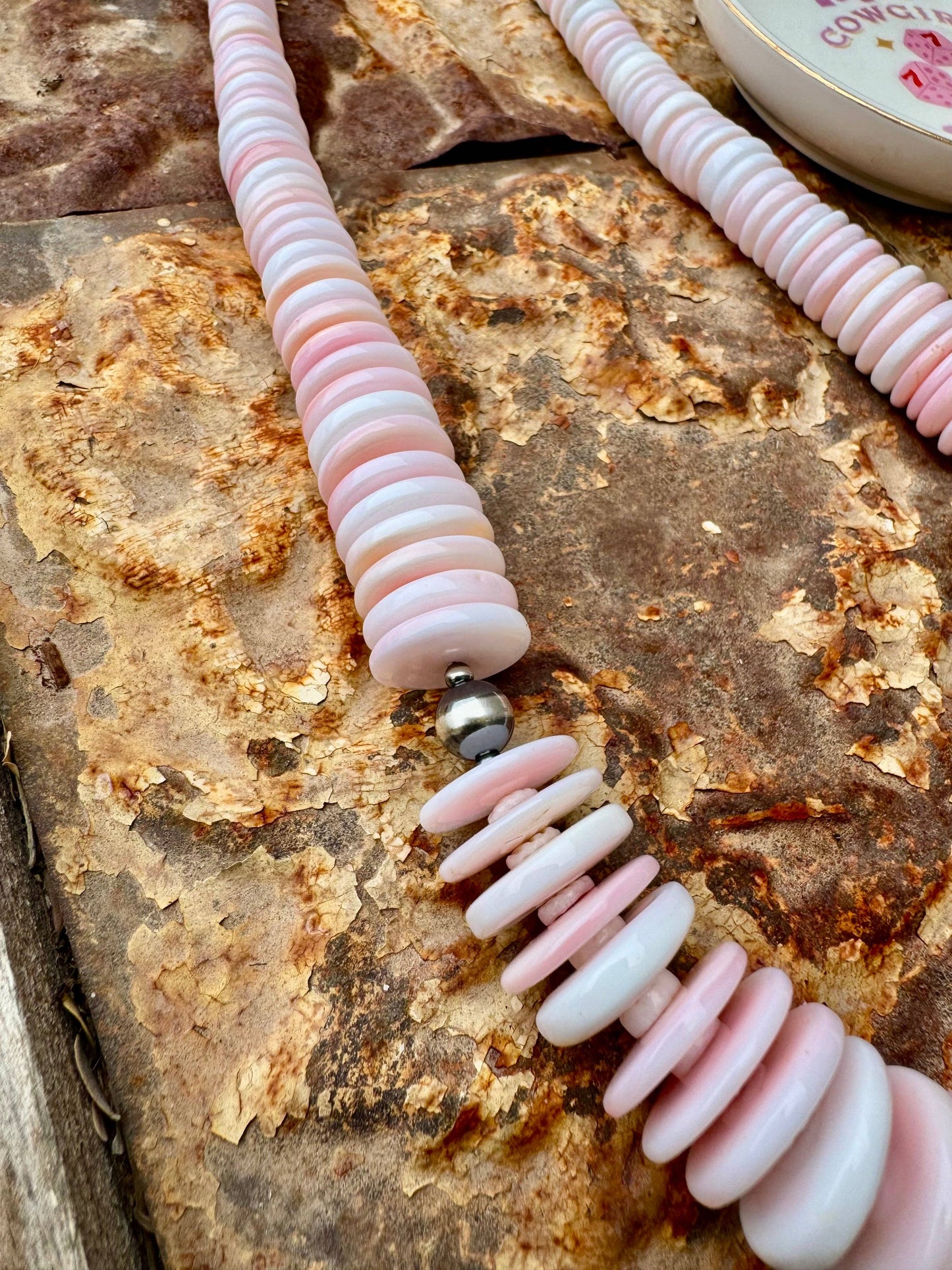 Wild Hancock Creations - Big Graduated Conch Necklace/Pink Necklace/Western Necklace