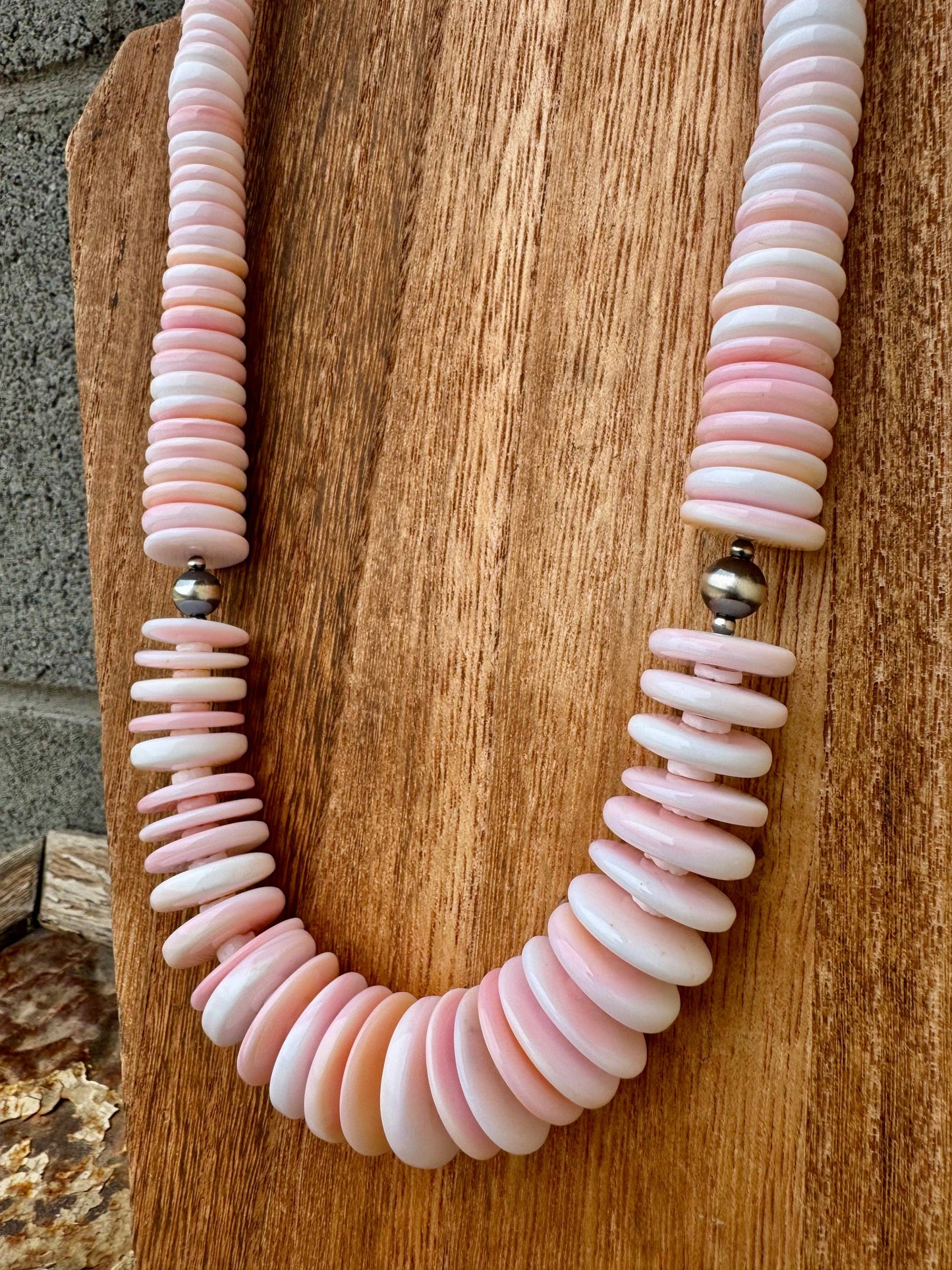 Wild Hancock Creations - Big Graduated Conch Necklace/Pink Necklace/Western Necklace