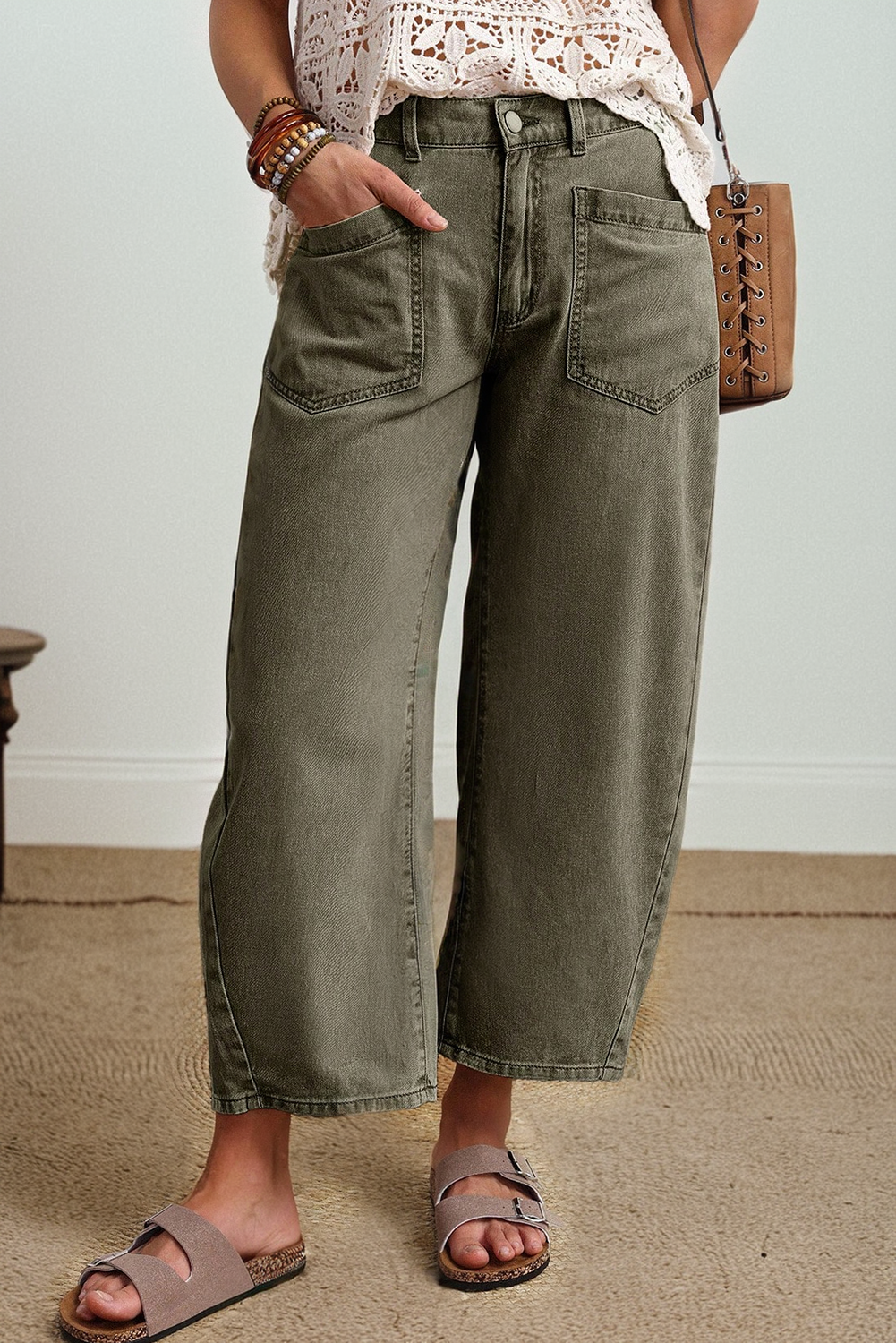 Solid Square Patch Pocket Ankle-length Barrel Jeans