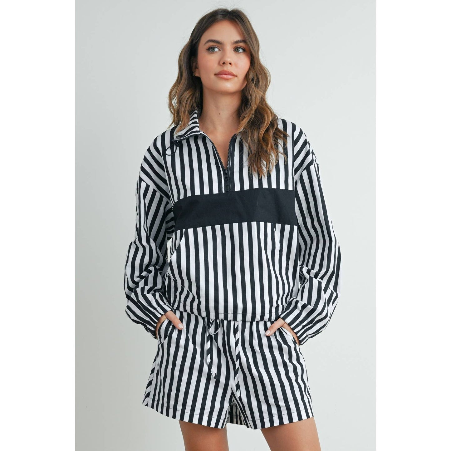 BUTTERMELON - Drawstring Turtleneck Jacket - BMT7533