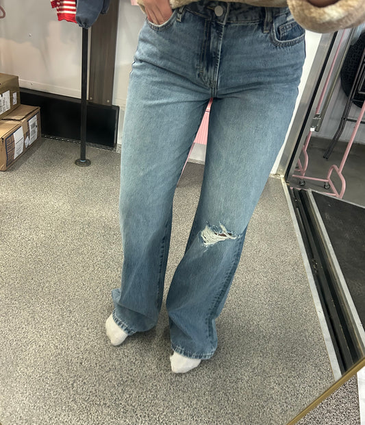Medium Wash Classic Relaxed Dad Jean