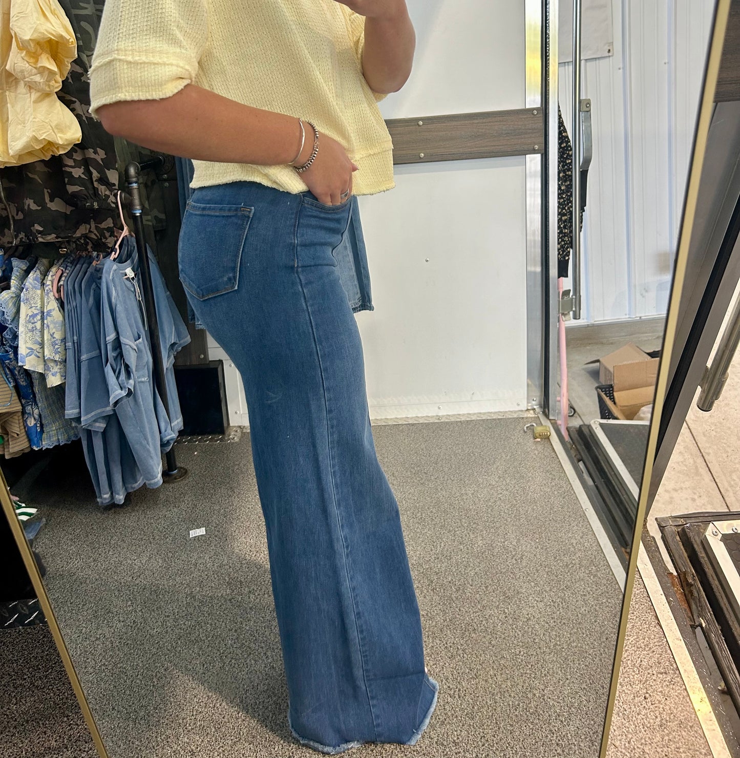 Front Seam Wide Leg Denim Jeans in Med Wash