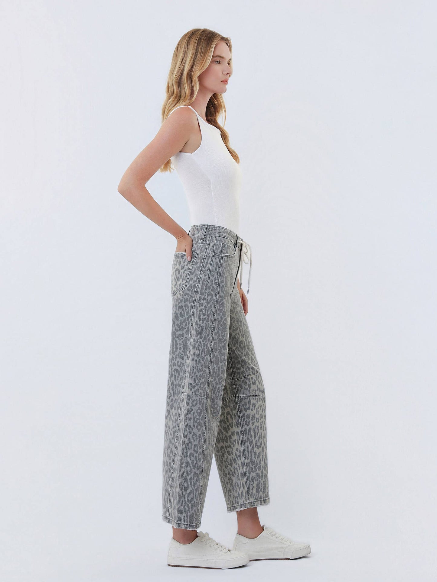 HIGH RISE DRAWSTRING GREY LEOPARD BARREL JEANS