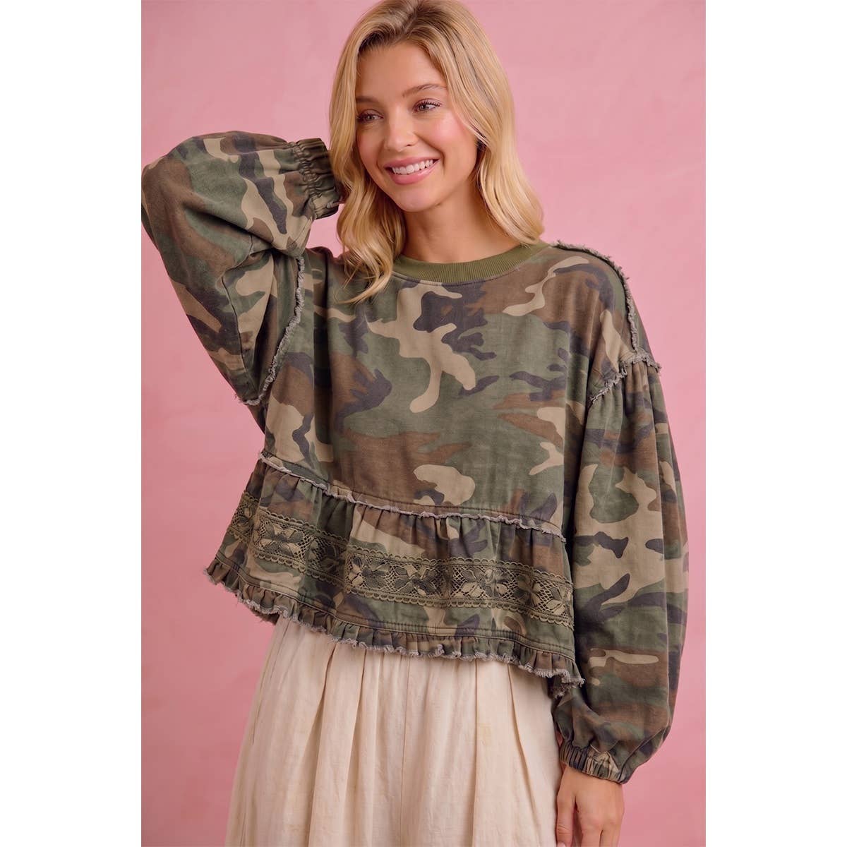 BiBi - CAMO PRINTED TIERED RUFFLED HEM WITH LACE SLEEVES TOP