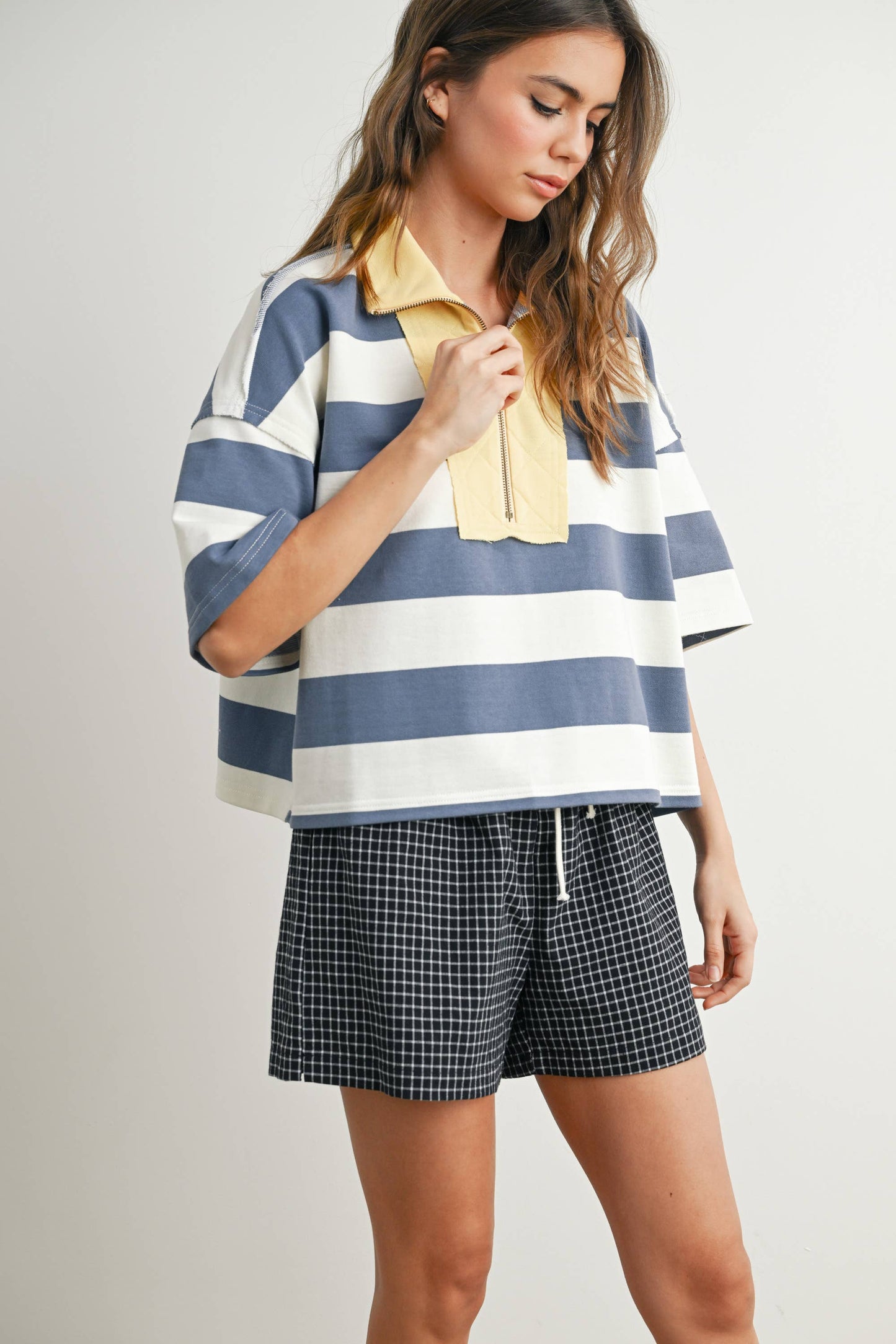 BUTTERMELON - Oversized Striped Zip-Up Polo Shirt - BMT7711