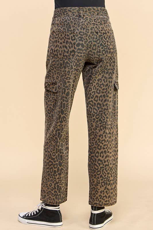 Cheetah Printed Cargo Pants