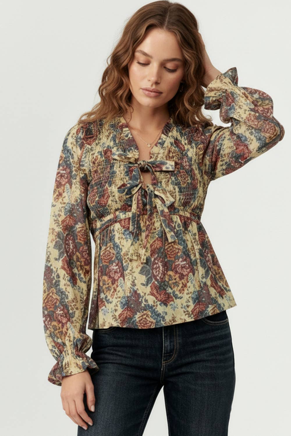TIED BOW SMOCK BABYDOLL FLORAL BLOUSE