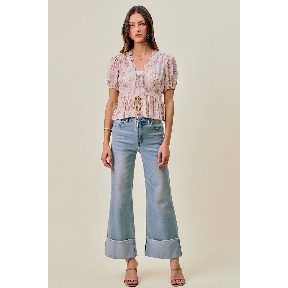 So Me - FLORAL SCALLOP LACE TRIMMED RIBBON TIE BLOUSE  TOP