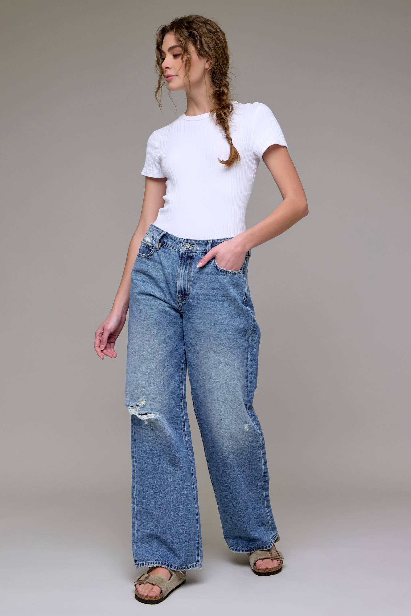 Medium Wash Classic Relaxed Dad Jean