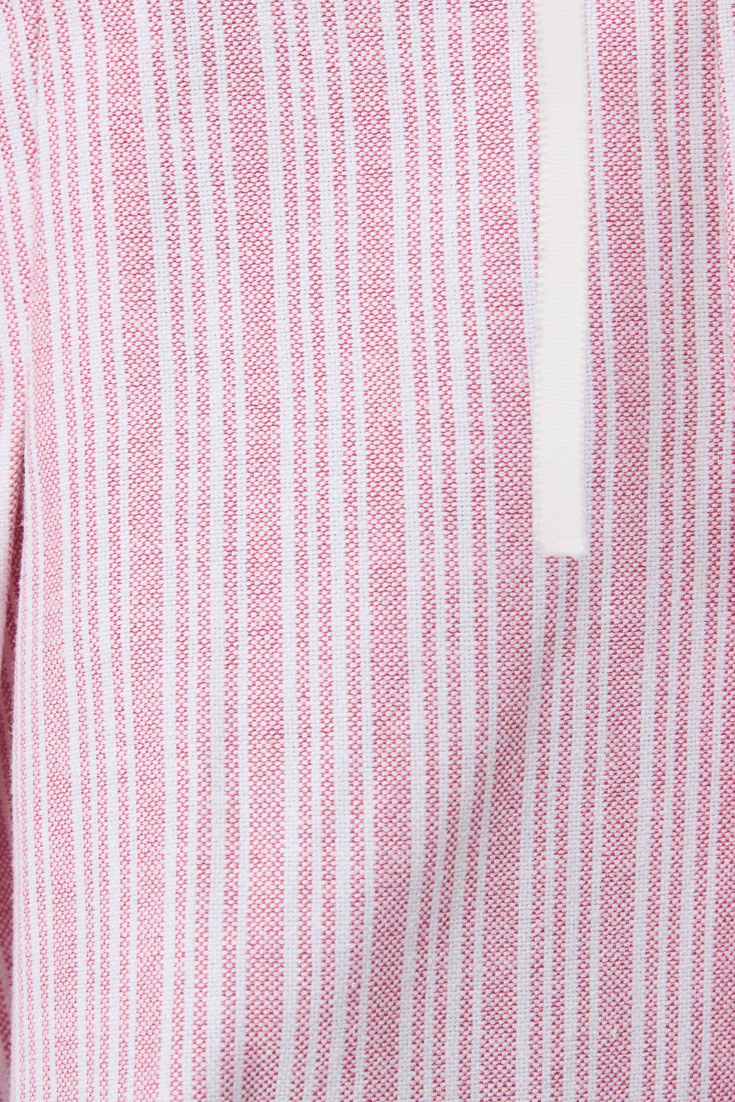 SLEEVELESS TOP WITH RIBBON BOW DETAIL ON FRONT