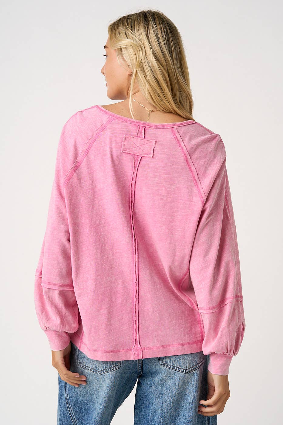 MINERAL WASH EXPOSED SEAM LONG SLEEVE TOP