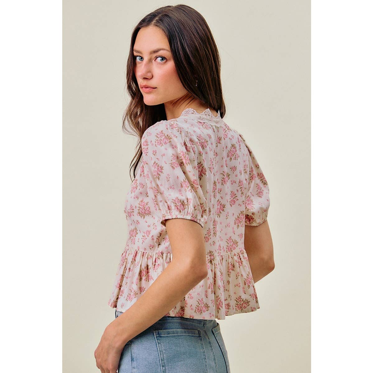 So Me - FLORAL SCALLOP LACE TRIMMED RIBBON TIE BLOUSE  TOP
