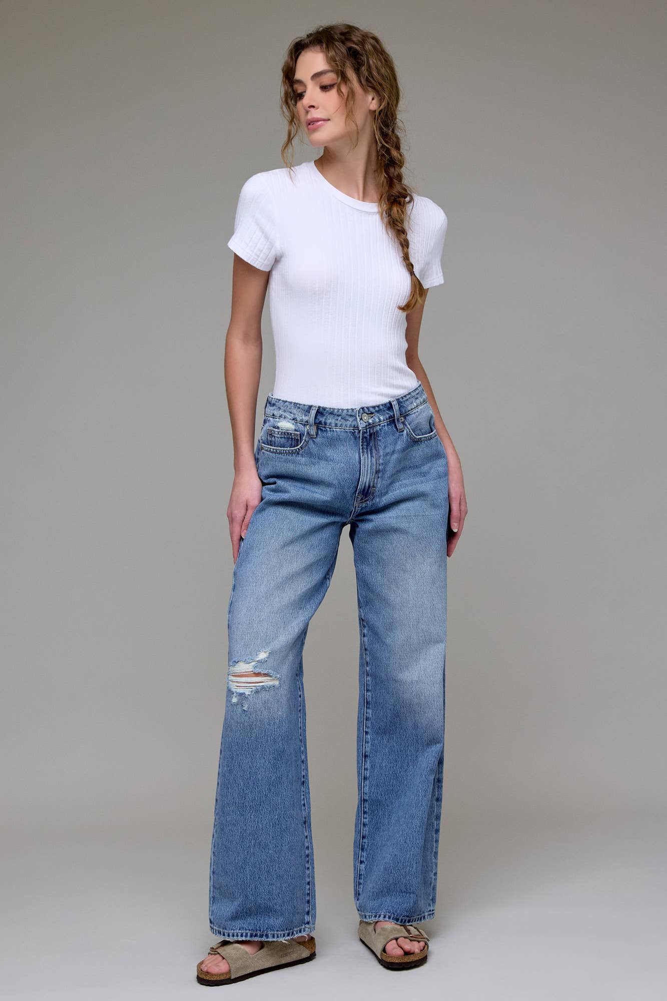 Medium Wash Classic Relaxed Dad Jean