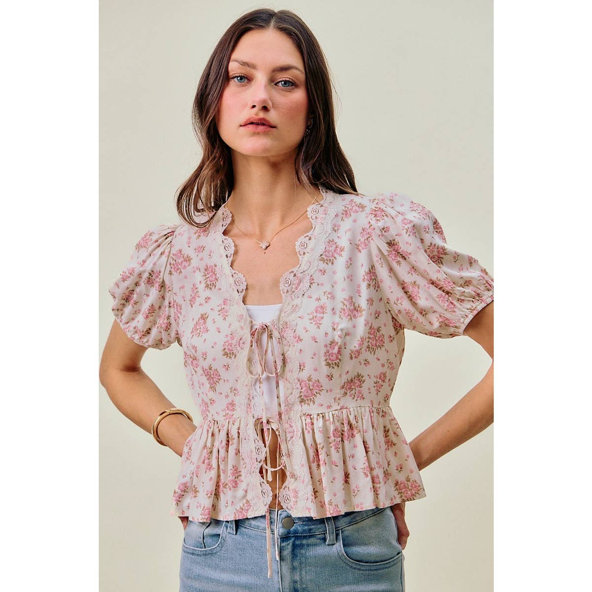 So Me - FLORAL SCALLOP LACE TRIMMED RIBBON TIE BLOUSE  TOP