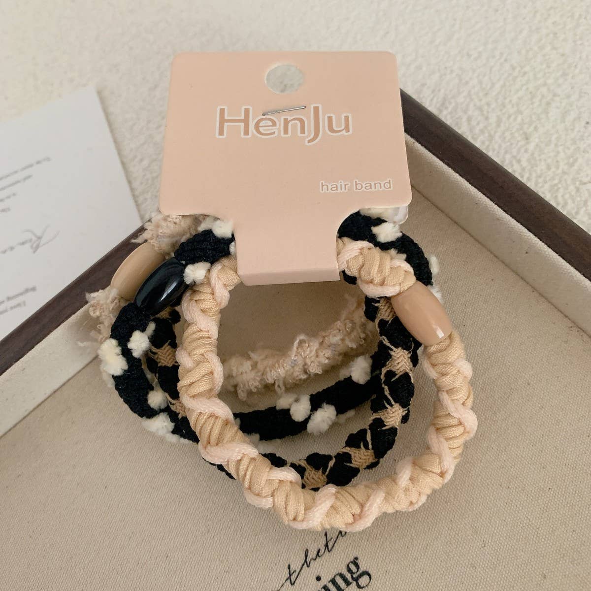 ACCITY - SOFT, ELASTIC AND SIMPLE HAIR TIES_CWAHA07129