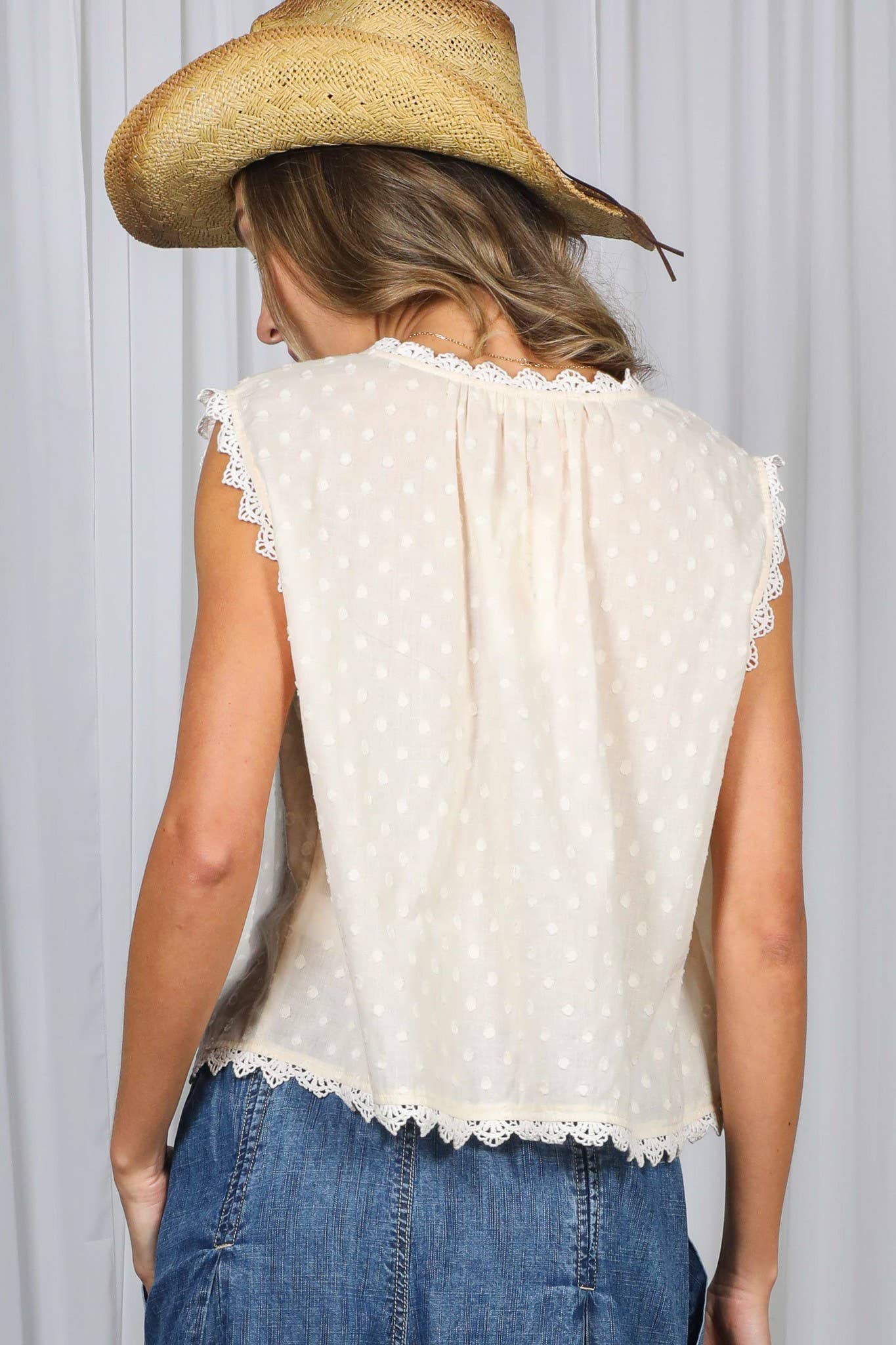 Vine & Love - Lace Edge Sleeveless 100%Cotton Swiss Dot Top VT83193